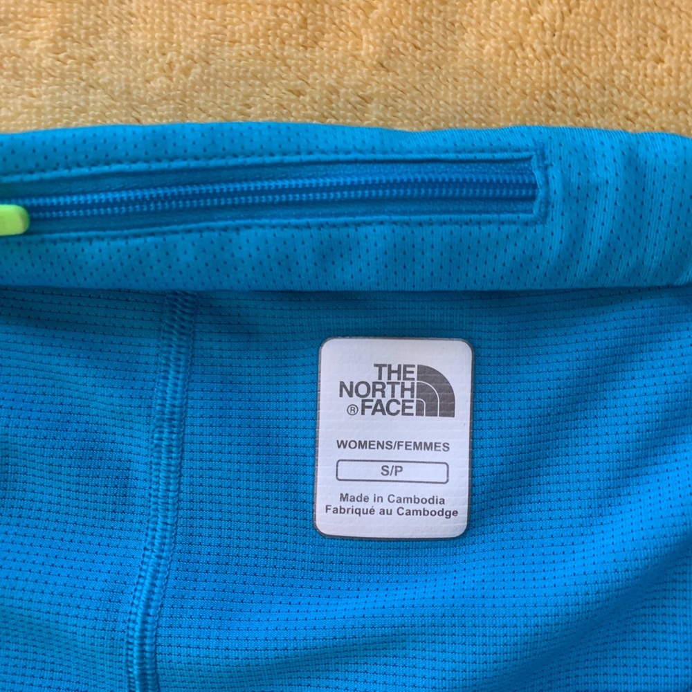 Dry fit athletic skirt- North Face - Picture 4 of 8